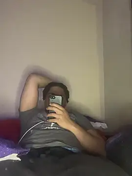 Snapshot of Elgrazonamor chatting on February 24, 2025, 1:24 am Elgrazonamor online show from February 24, 2025, 1:24 am