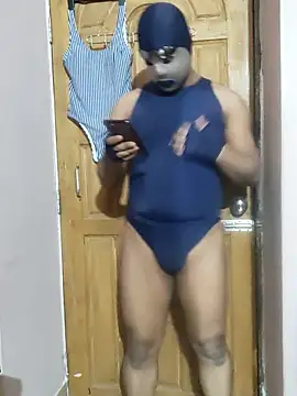 Snapshot of zentaishow chatting on December 1, 2025, 9:47 am zentaishow online show from December 1, 2025, 9:47 am