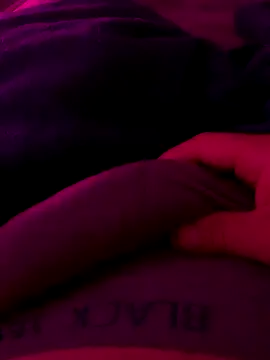 Snapshot of Ghotsniper666 chatting on October 25, 2025, 6:43 am Ghotsniper666 online show from October 25, 2025, 6:43 am