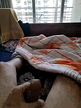 Nuttysub online show from March 6, 2025, 6:41 am