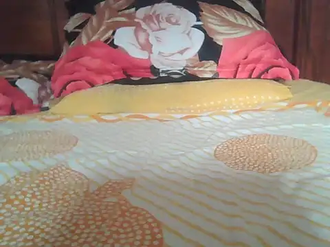 Nuttysub online show from September 18, 2025, 1:51 am