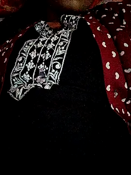 Mangla Bhabhi online show from November 27, 2025, 1:40 am