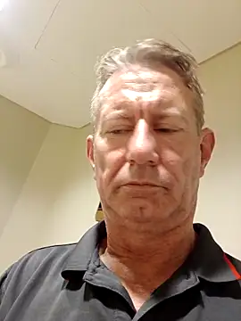 butseriouslykahnt online show from April 10, 2026, 2:11 pm