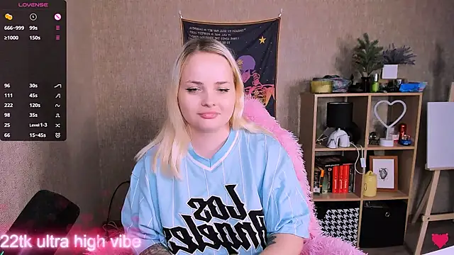 flower sarah  online show from February 9, 2025, 3:34 pm