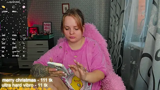 Snapshot of flower_sarah_ chatting on December 23, 2025, 8:12 am flower sarah online show from December 23, 2025, 8:12 am