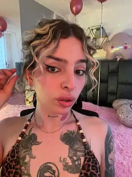 Snapshot of Bonnie_vega chatting on February 8, 2026, 8:56 pm Bonnie vega online show from February 8, 2026, 8:56 pm