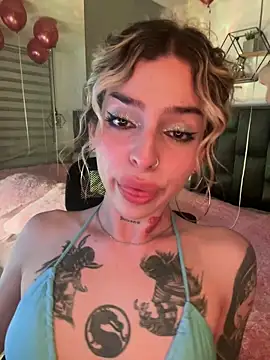 Snapshot of Bonnie_vega chatting on February 11, 2026, 11:32 pm Bonnie vega online show from February 11, 2026, 11:32 pm