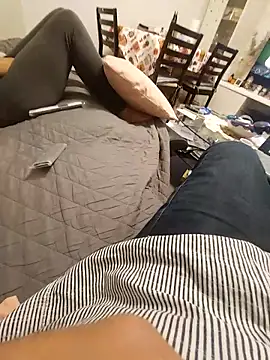 Snapshot of mia69x chatting on October 17, 2025, 8:00 pm mia69x online show from October 17, 2025, 8:00 pm