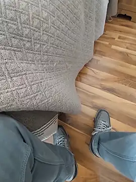 Snapshot of mia69x chatting on November 15, 2025, 8:33 am mia69x online show from November 15, 2025, 8:33 am