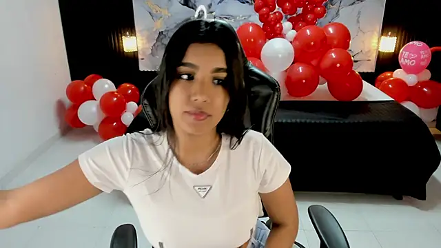 Ivy 16 online show from February 12, 2025, 12:01 pm