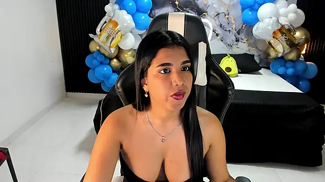 Ivy 16 online show from October 6, 2025, 12:02 pm