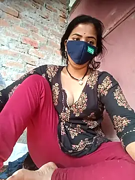 Snapshot of Mamta_Chaterjee chatting on November 5, 2025, 2:22 am Mamta Chaterjee online show from November 5, 2025, 2:22 am