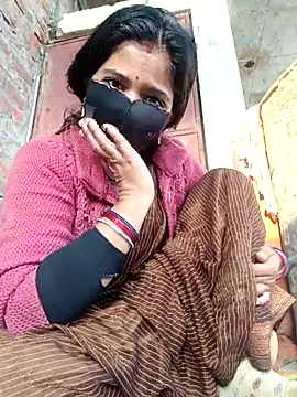 Snapshot of Mamta_Chaterjee chatting on December 22, 2025, 2:08 am Mamta Chaterjee online show from December 22, 2025, 2:08 am