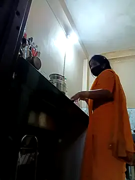 Snapshot of Mamta_Chaterjee chatting on February 16, 2026, 1:35 am Mamta Chaterjee online show from February 16, 2026, 1:35 am