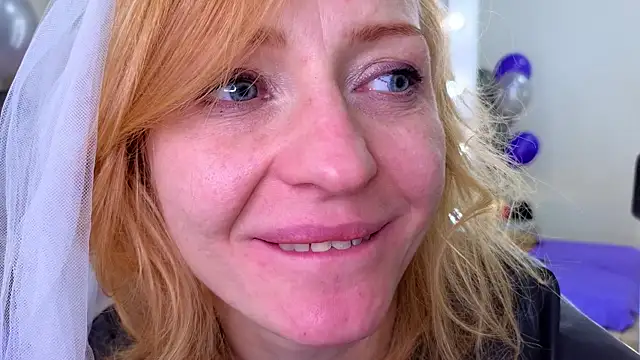 SquirtyAlisa online show from October 29, 2025, 8:10 pm