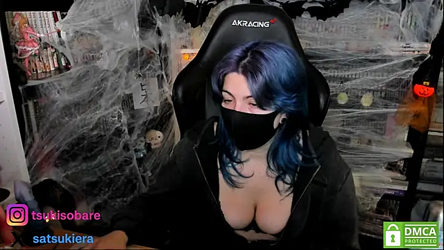  Satsuki  online show from October 9, 2025, 7:56 pm