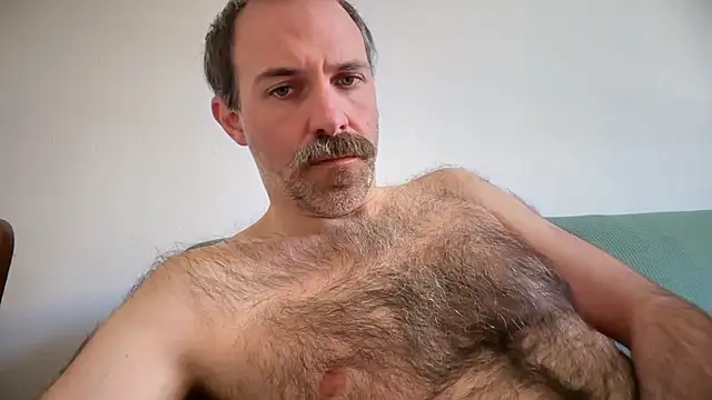 Brianjonest online show from April 8, 2026, 11:54 am