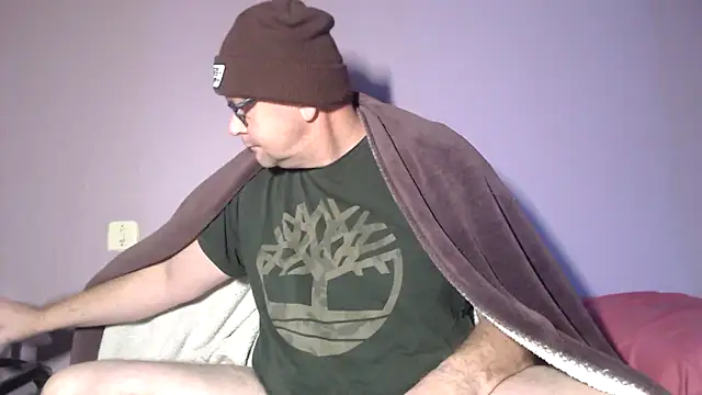 Snapshot of hairy_orbite chatting on December 1, 2025, 8:30 am hairy orbite online show from December 1, 2025, 8:30 am