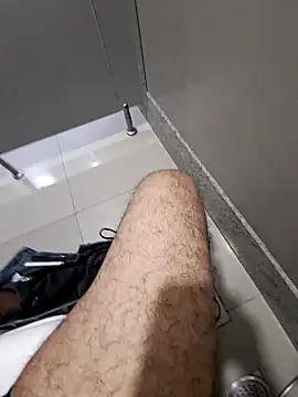 Snapshot of johny_69d@xh chatting on February 26, 2025, 7:20 am johny 69dxh online show from February 26, 2025, 7:20 am