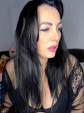 ReiyaRey online show from February 4, 2025, 8:59 pm