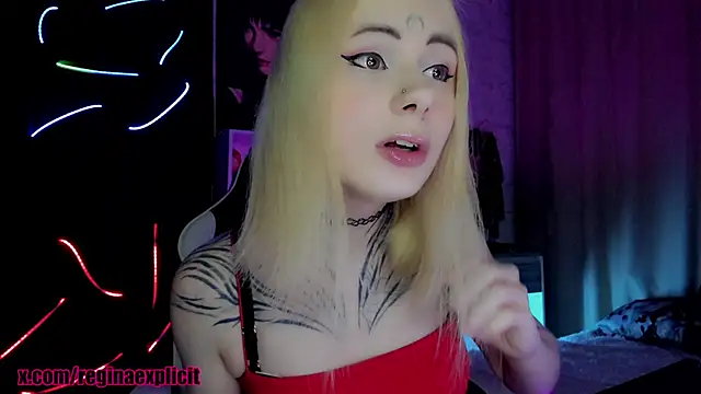 Snapshot of snake__bites chatting on February 28, 2026, 8:43 pm snake bites online show from February 28, 2026, 8:43 pm