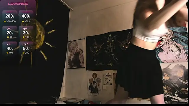 Lori Foxy online show from February 28, 2025, 5:15 pm