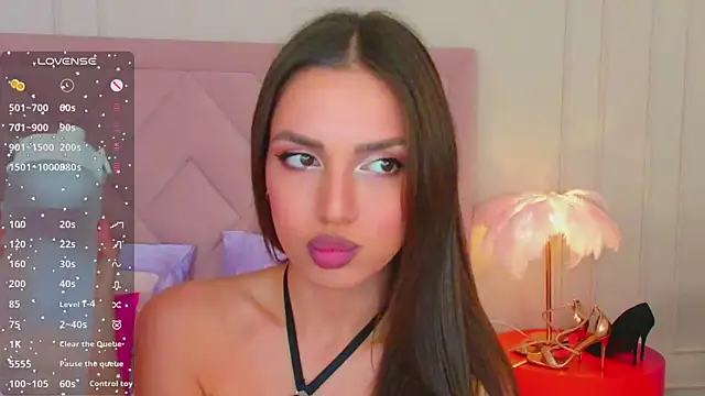 BellaHalles online show from March 11, 2025, 8:52 am