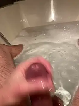 LivingLegend1978 online show from December 26, 2024, 5:08 pm