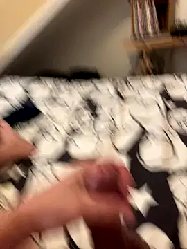 LivingLegend1978 online show from September 14, 2025, 8:24 am