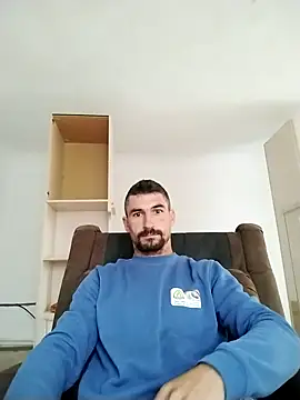 LOREDAN1 online show from September 29, 2025, 6:51 am