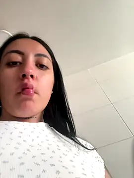 Snapshot of keilelewis chatting on November 26, 2025, 3:46 pm keilelewis online show from November 26, 2025, 3:46 pm