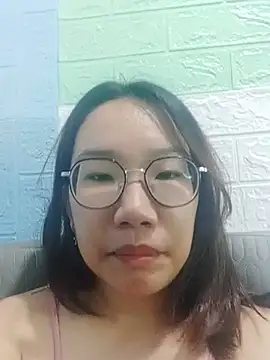 Snapshot of Nanoko chatting on July 19, 2026, 6:50 am Nanoko online show from July 19, 2026, 6:50 am