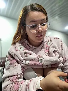 Snapshot of solecito_22 chatting on February 26, 2026, 3:05 am solecito 22 online show from February 26, 2026, 3:05 am