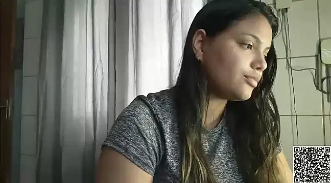 Snapshot of bombomepimenta chatting on December 27, 2024, 7:14 pm bombomepimenta online show from December 27, 2024, 7:14 pm