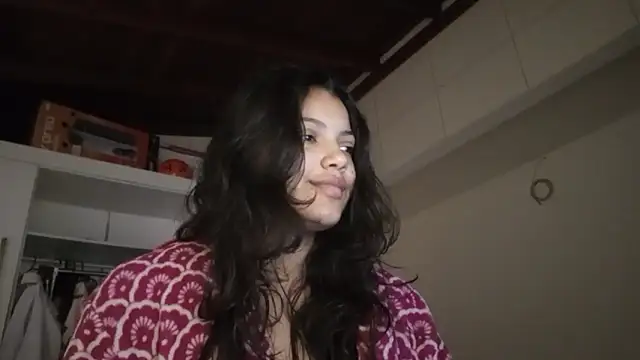 Snapshot of bombomepimenta chatting on November 15, 2025, 8:44 am bombomepimenta online show from November 15, 2025, 8:44 am