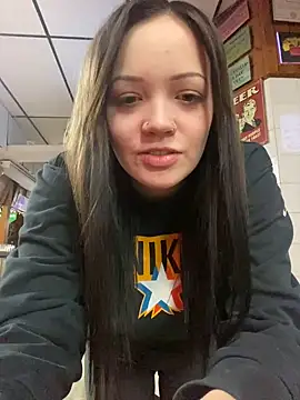 Snapshot of skinwalkingzombie chatting on January 28, 2025, 4:39 am skinwalkingzombie online show from January 28, 2025, 4:39 am