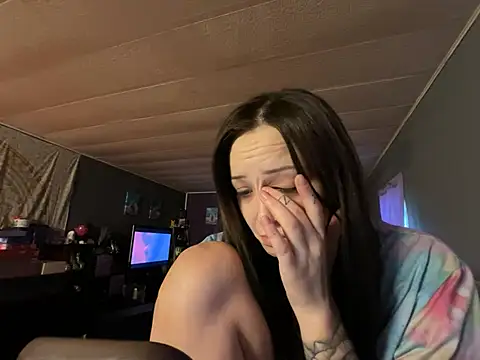 Snapshot of skinwalkingzombie chatting on February 6, 2025, 3:52 pm skinwalkingzombie online show from February 6, 2025, 3:52 pm