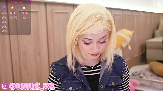 Snapshot of Sonnie_ chatting on January 25, 2025, 11:34 am Sonnie online show from January 25, 2025, 11:34 am