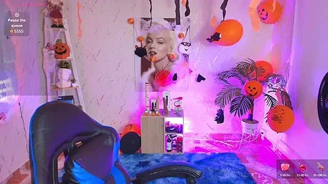 SALOOMEE   online show from October 23, 2025, 10:25 am