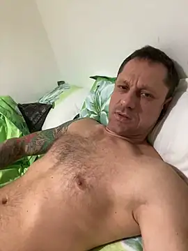 Yourhotboy 42 online show from January 30, 2025, 7:26 pm