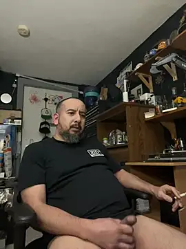 Snapshot of ElPollo77 chatting on February 18, 2025, 7:21 am ElPollo77 online show from February 18, 2025, 7:21 am