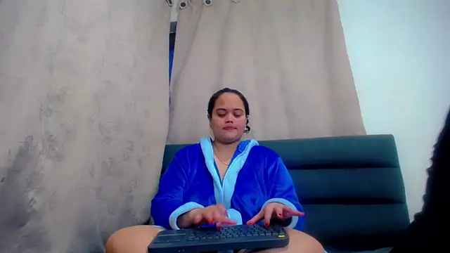 brunnette hot online show from March 11, 2026, 10:54 am