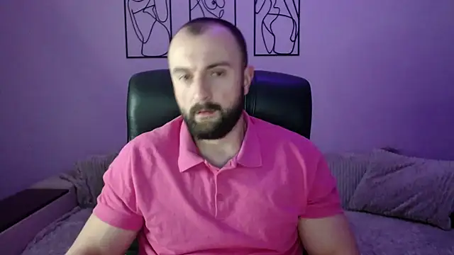 brindlefly6969 online show from March 5, 2026, 11:39 am