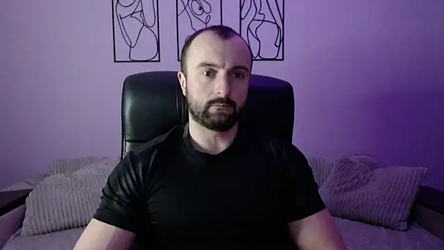 brindlefly6969 online show from March 20, 2026, 11:26 am