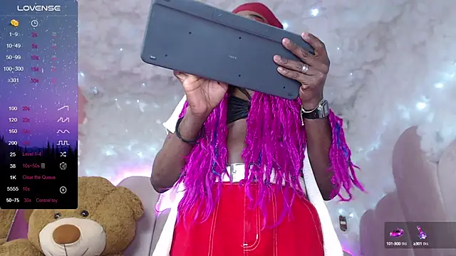 Snapshot of puca_ebony chatting on January 18, 2025, 4:21 pm puca ebony online show from January 18, 2025, 4:21 pm