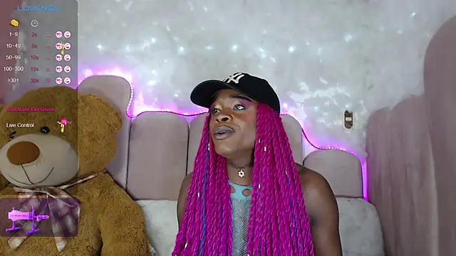 Snapshot of puca_ebony chatting on January 28, 2025, 1:50 am puca ebony online show from January 28, 2025, 1:50 am