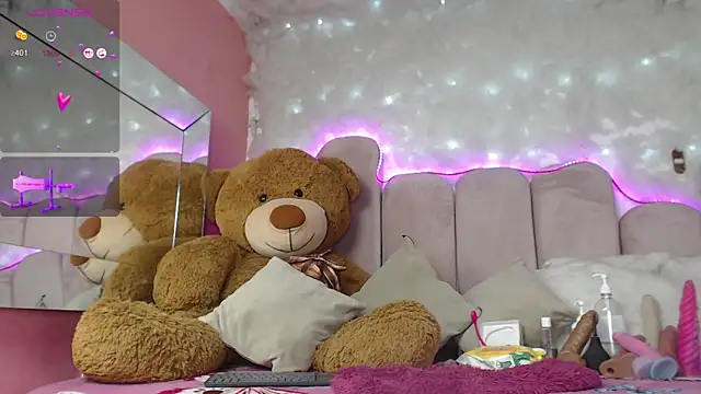 Snapshot of puca_ebony chatting on February 10, 2025, 12:39 pm puca ebony online show from February 10, 2025, 12:39 pm