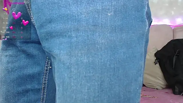 Snapshot of puca_ebony chatting on February 12, 2025, 4:11 pm puca ebony online show from February 12, 2025, 4:11 pm