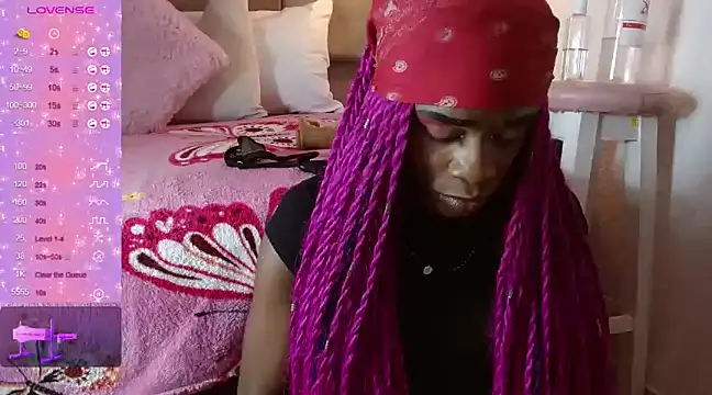 Snapshot of puca_ebony chatting on February 25, 2025, 10:39 pm puca ebony online show from February 25, 2025, 10:39 pm