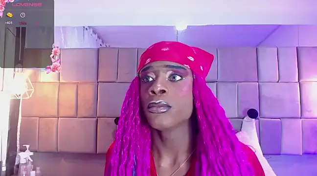 Snapshot of puca_ebony chatting on March 5, 2025, 7:49 pm puca ebony online show from March 5, 2025, 7:49 pm